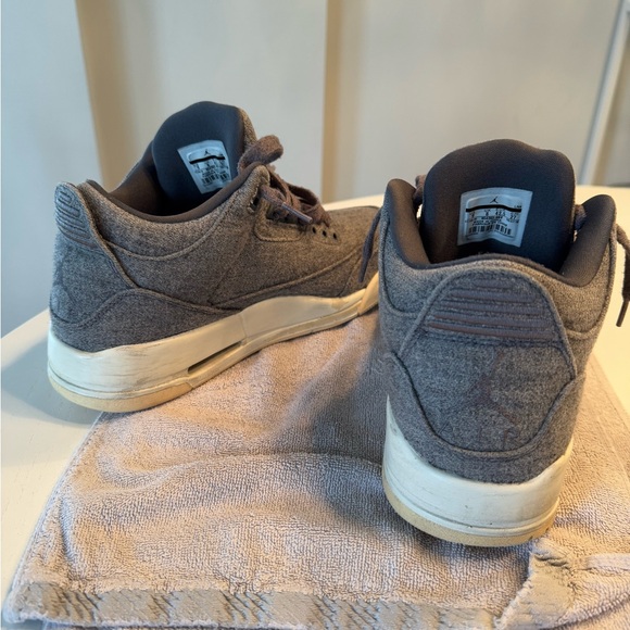 NIKE AIR JORDAN 3 Sneakers wool Gray RARE - Picture 4 of 4